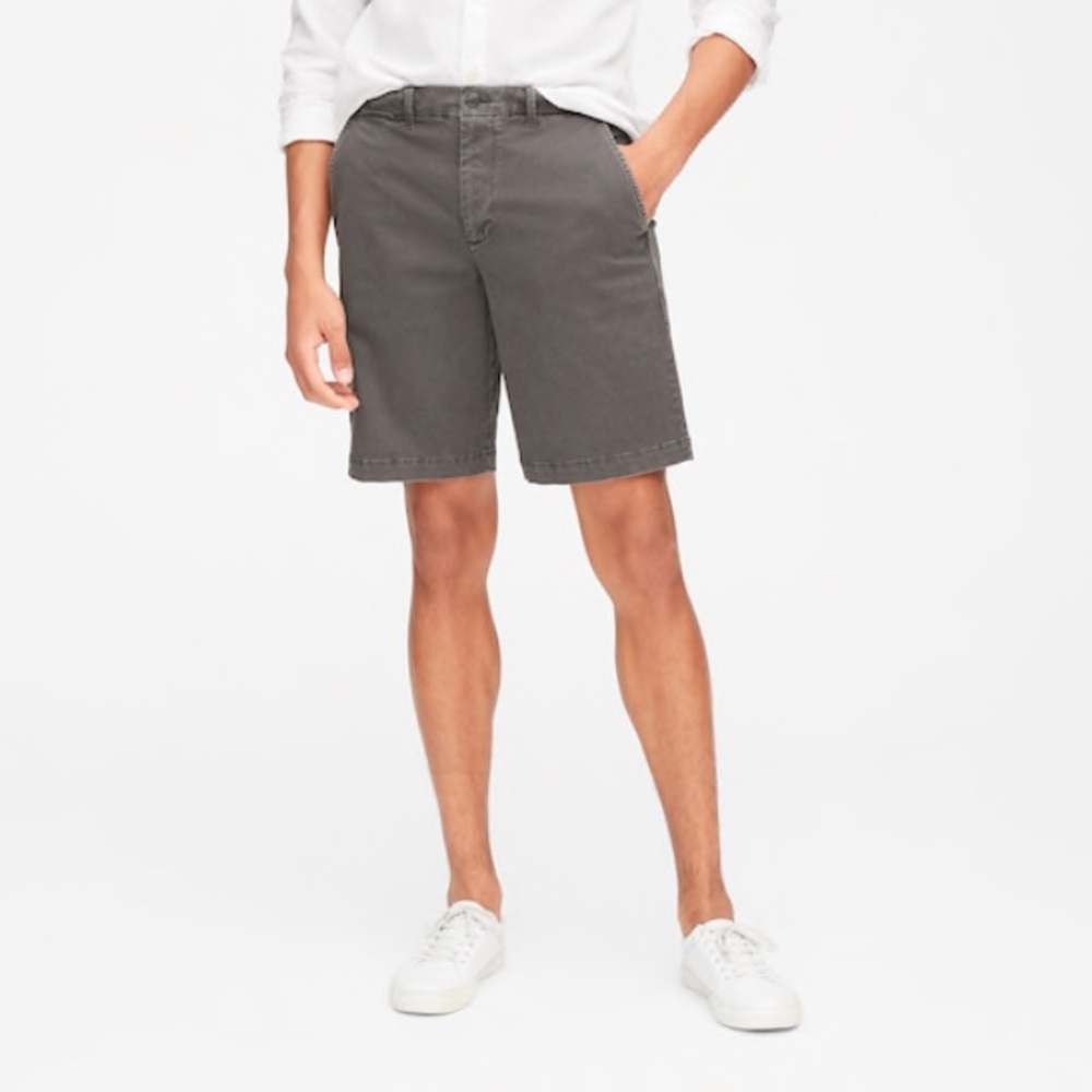 GAP 10" Lived-In Khaki Shorts with GapFlex